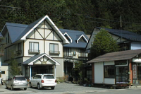 辰巳屋旅館